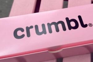Crumbl Cookie Review