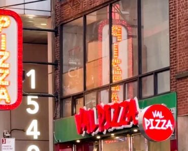 Val Pizza in Times Square A New Yorker’s Honest Slice Review