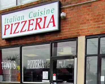 Why Tony’s Pizzeria In Brentwood NY Is A Must Visit