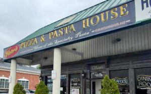 Victor's Pizza & Pasta House Pizza Review
