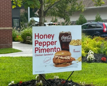 An Honest Review Of Chick-fil-A’s Honey Pepper Pimento Chicken Sandwich